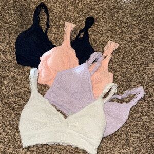 LOT OF FOUR (4) WONDER NATION LACE GIRLS SIZE SMALL TRAINING BRAS